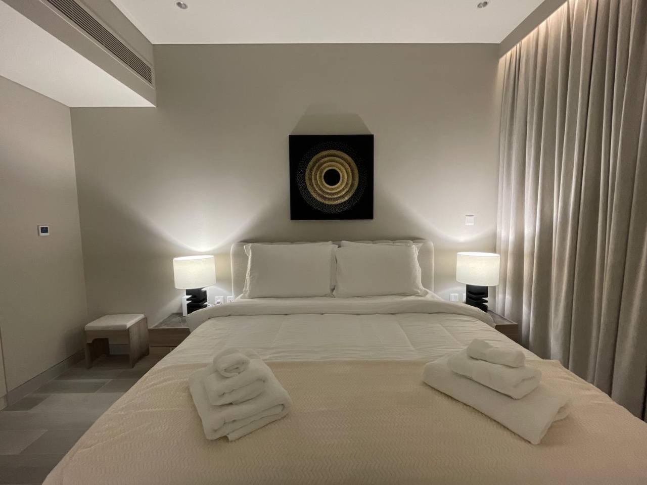 Dubai Marina Walk Gem Modern Apartments With Pool & Gym Access, Steps To Beach & Metro Managed By Sunnyhomes Ngoại thất bức ảnh