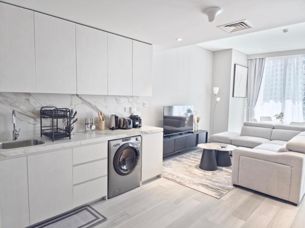 Dubai Marina Walk Gem Modern Apartments With Pool & Gym Access, Steps To Beach & Metro Managed By Sunnyhomes Ngoại thất bức ảnh