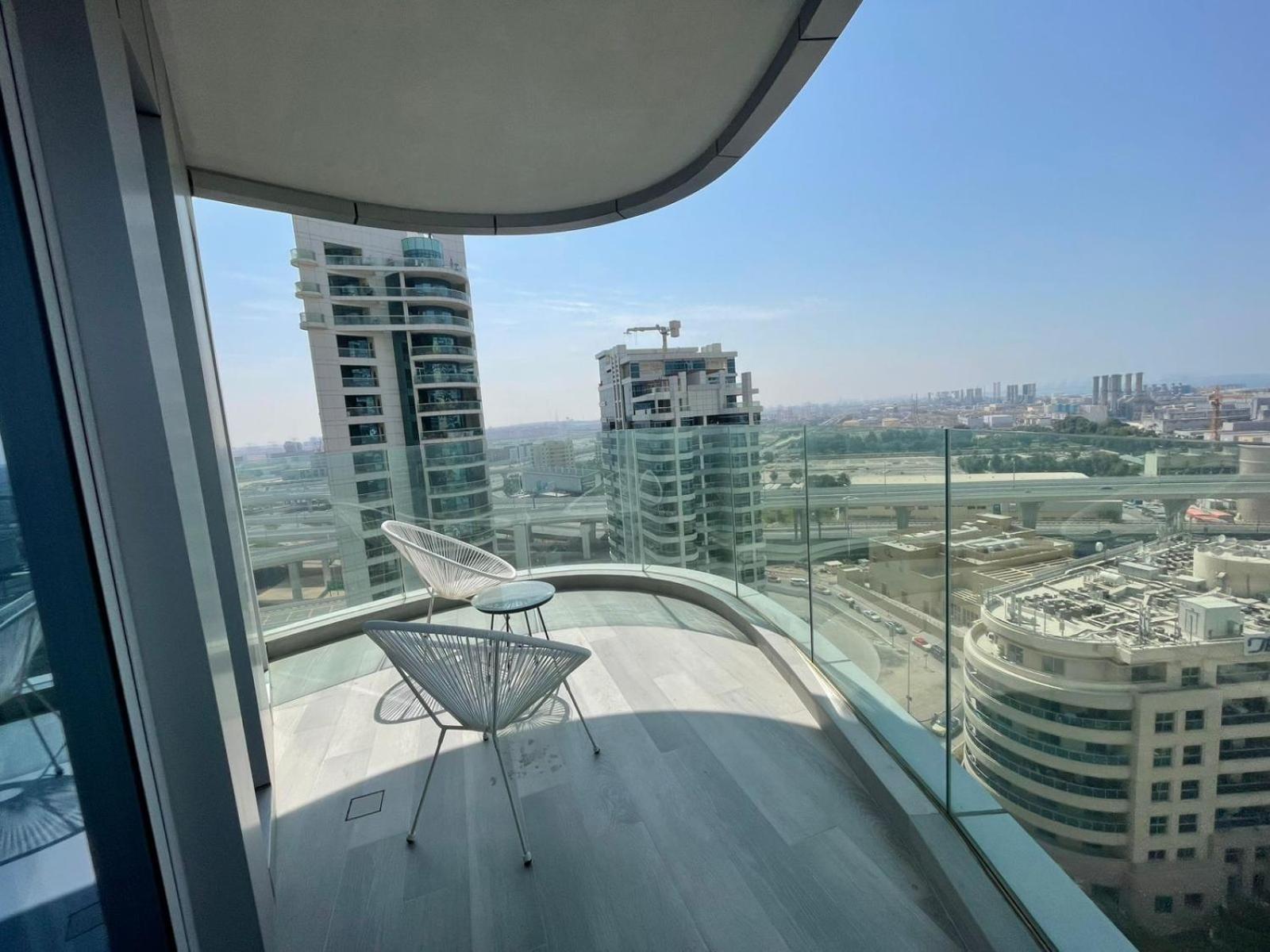 Dubai Marina Walk Gem Modern Apartments With Pool & Gym Access, Steps To Beach & Metro Managed By Sunnyhomes Ngoại thất bức ảnh
